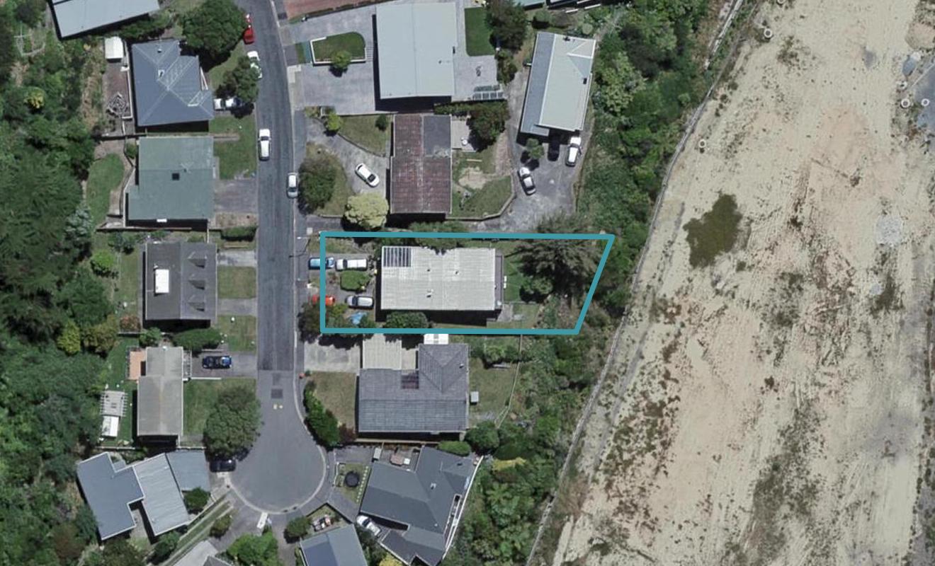27 Breton Grove, Kingston, Wellington - Carousel 1