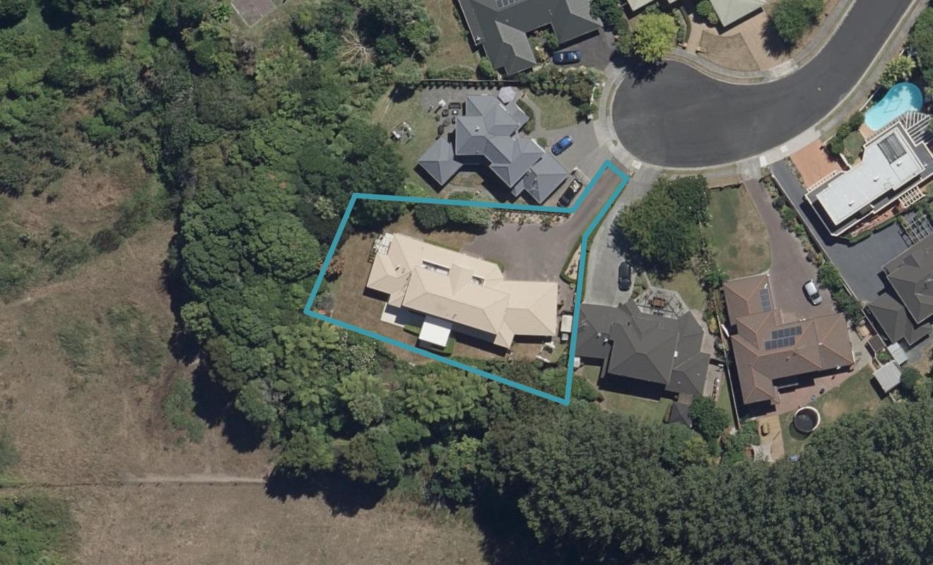 14 Longwood Place, Harrowfield, Hamilton - Carousel 1