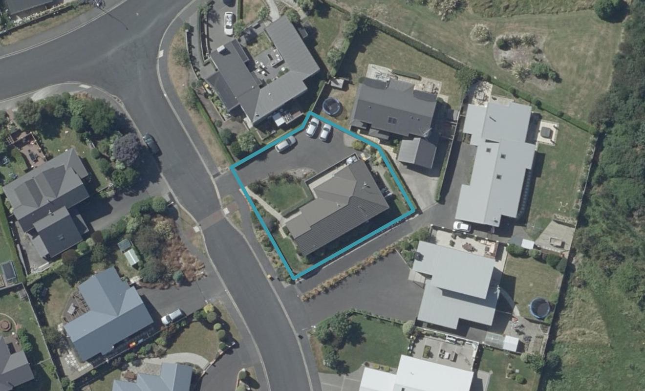 54 Holyport Close, Fairfield, Dunedin - Carousel 1