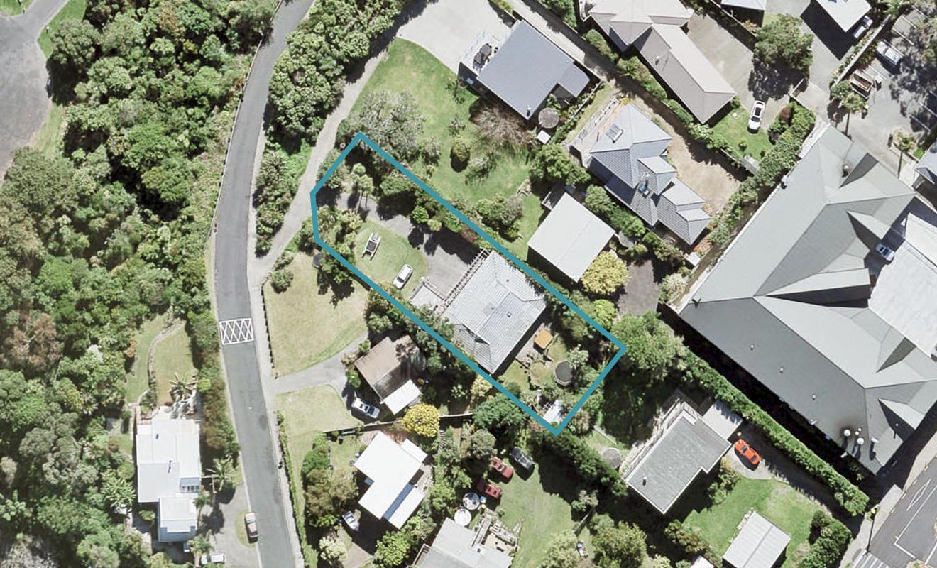 35 Brixton Road, Manly, Whangaparaoa - Carousel 1