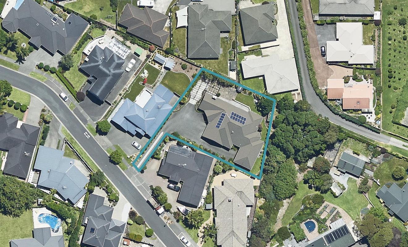 25 Jarrah Park Drive, Pyes Pa, Tauranga - Carousel 1