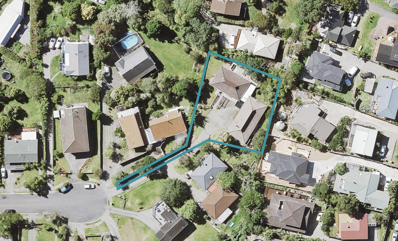 1/15 Dianthus Place, Browns Bay, Auckland - Carousel 1