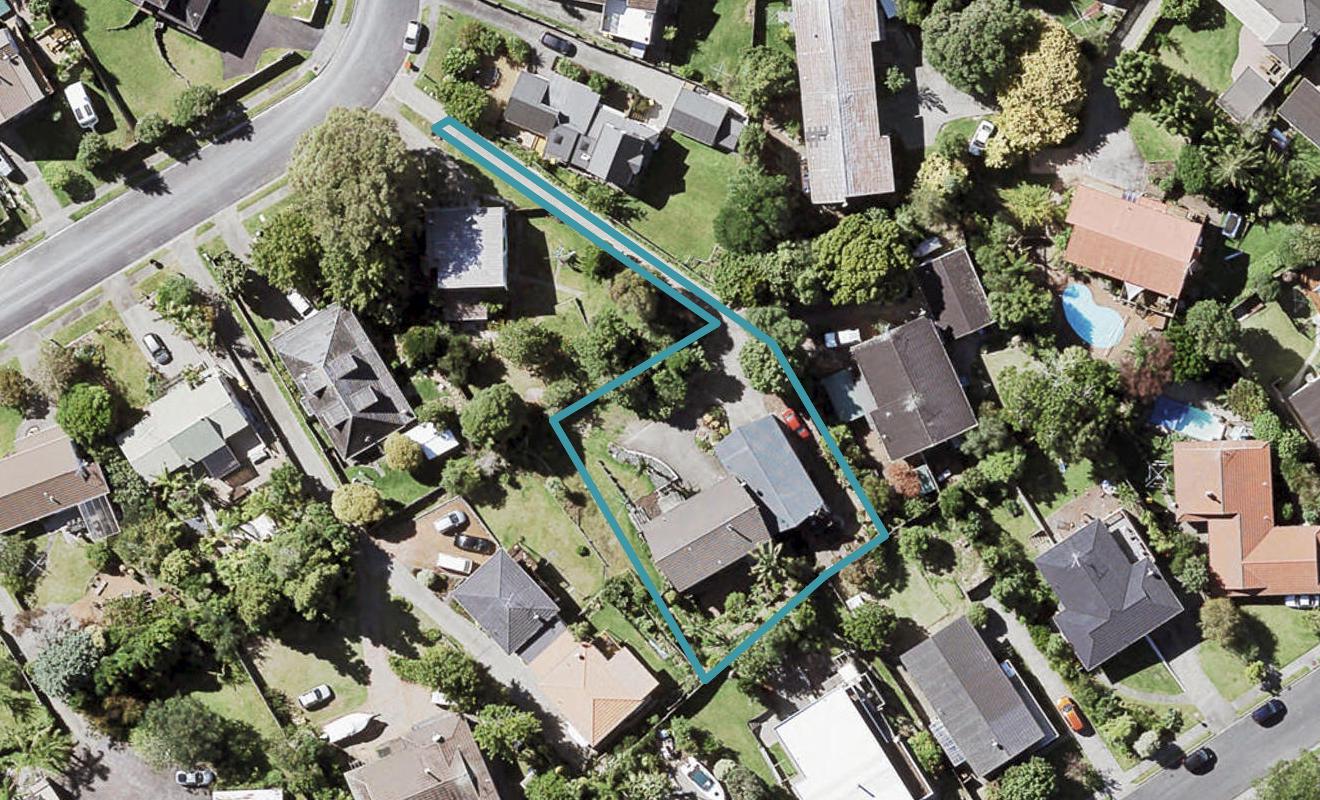 2/12 Elmira Place, Browns Bay, Auckland - Carousel 1
