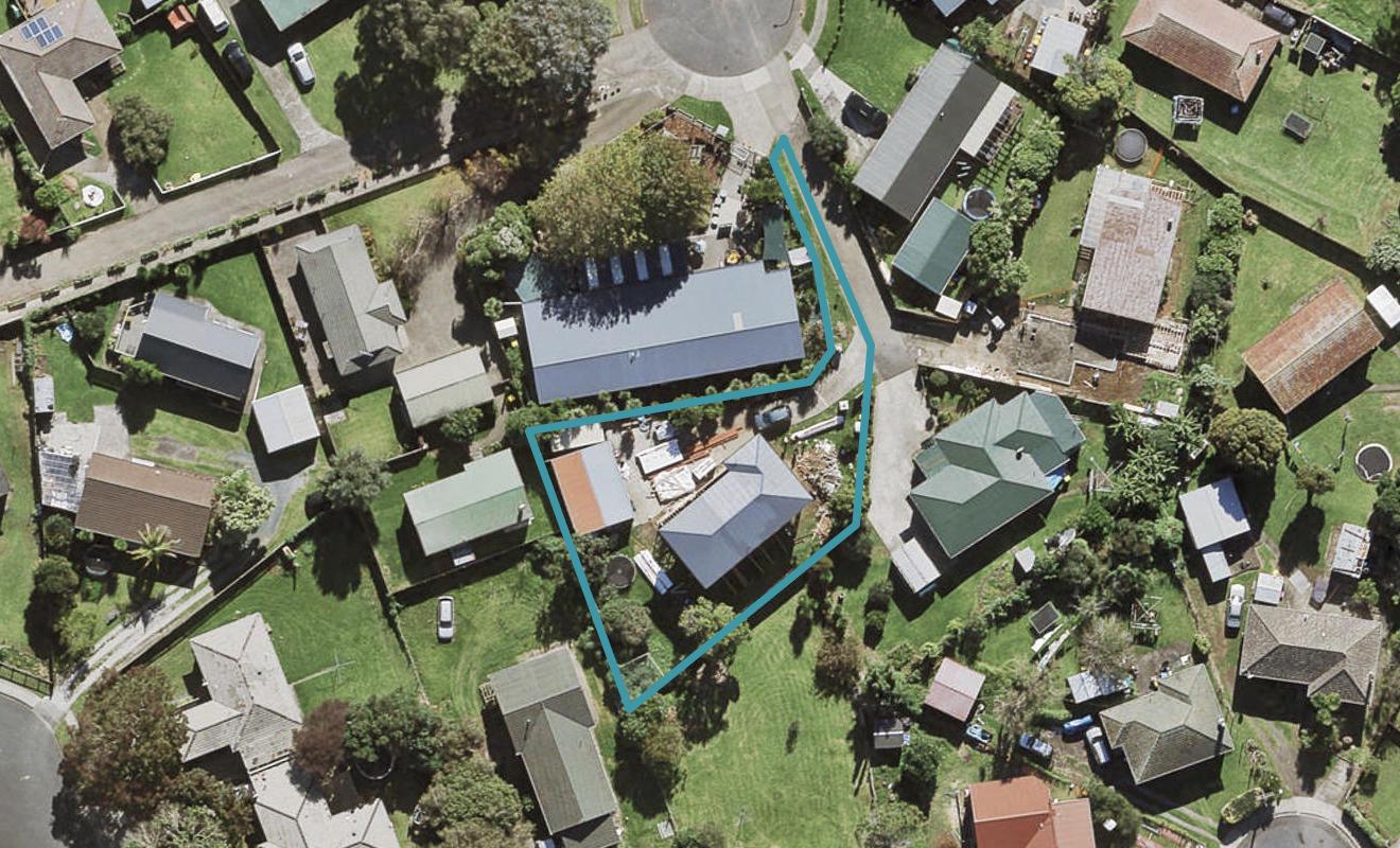 34 Lindis Place, Mangere Bridge, Auckland - Carousel 1