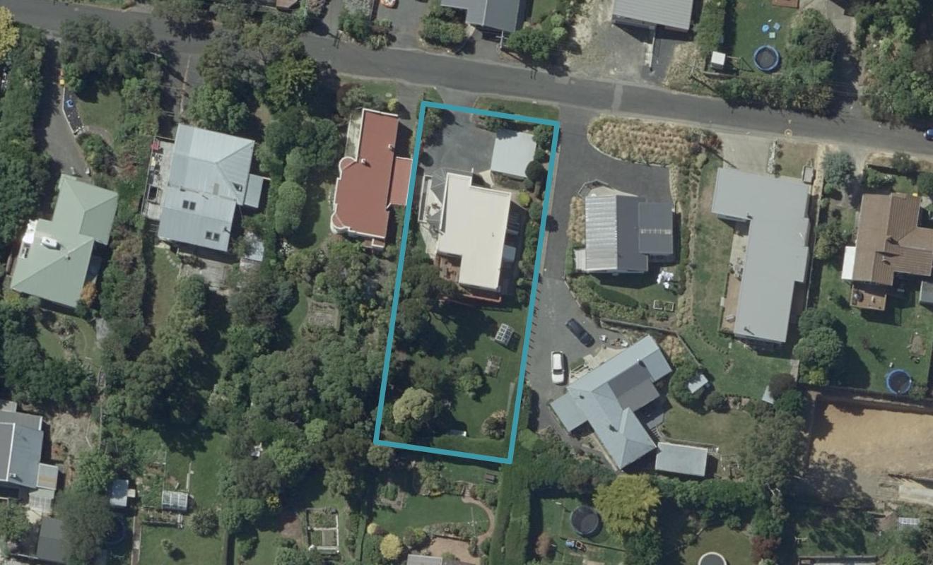 18 Raynbird Street, Company Bay, Dunedin - Carousel 1