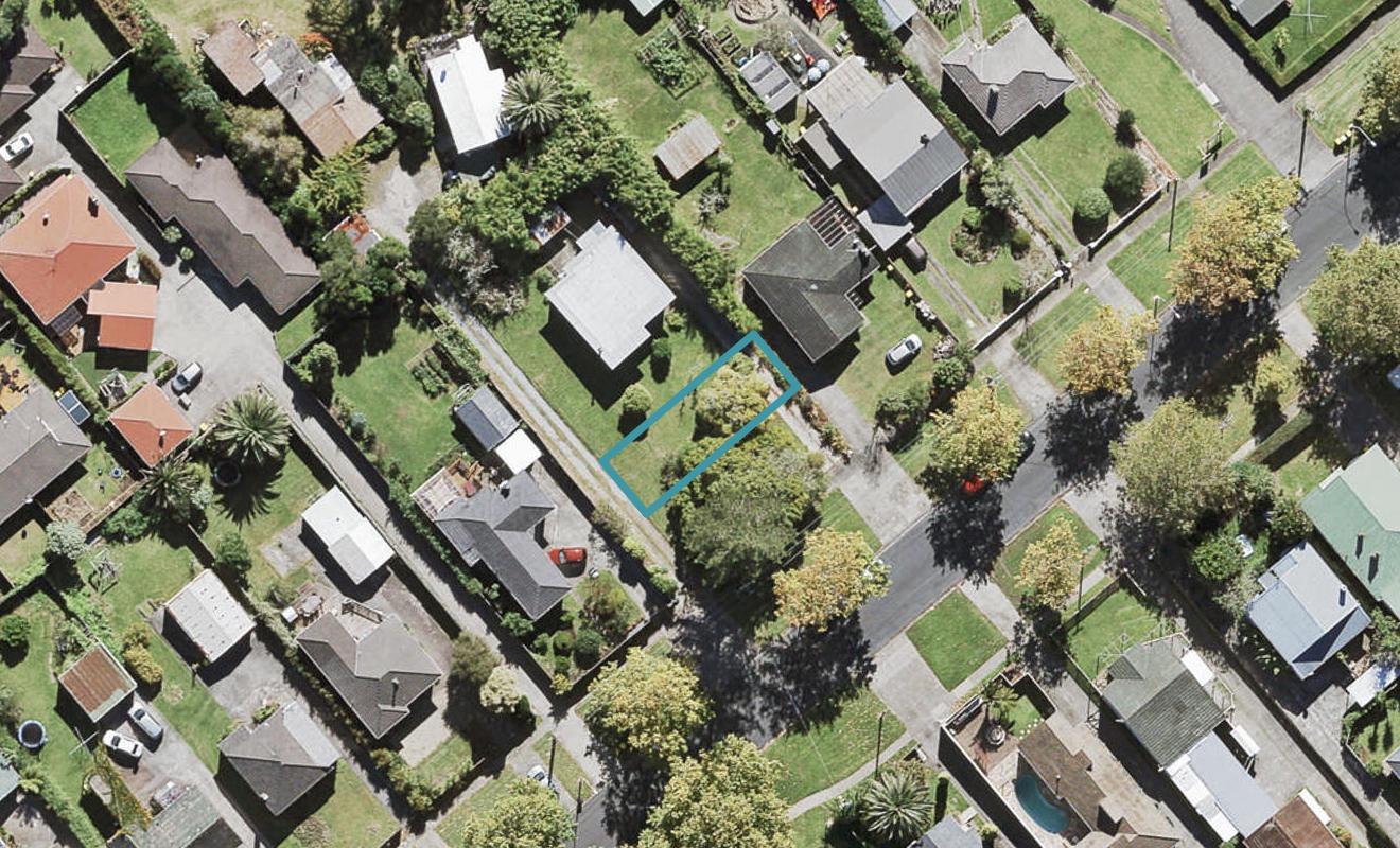 57B Seabrook Avenue, New Lynn, Auckland - Carousel 1