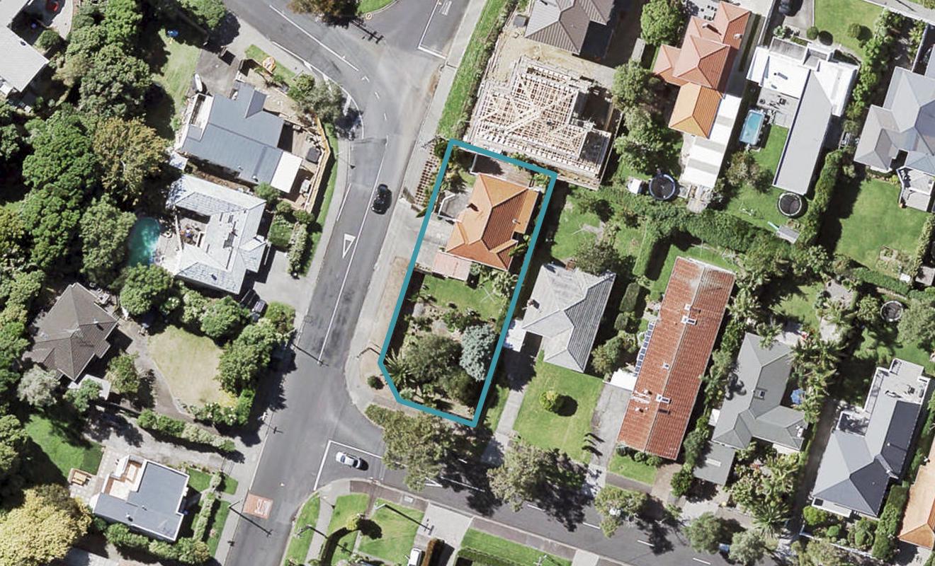2 Whitehaven Road, Glendowie, Auckland - Carousel 1