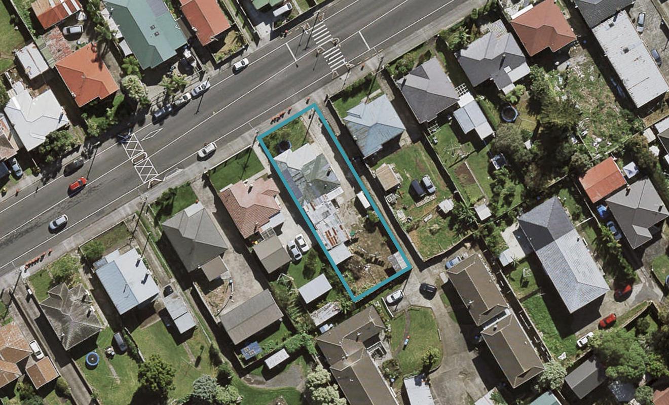 52 Hall Avenue, Otahuhu, Auckland - Carousel 1