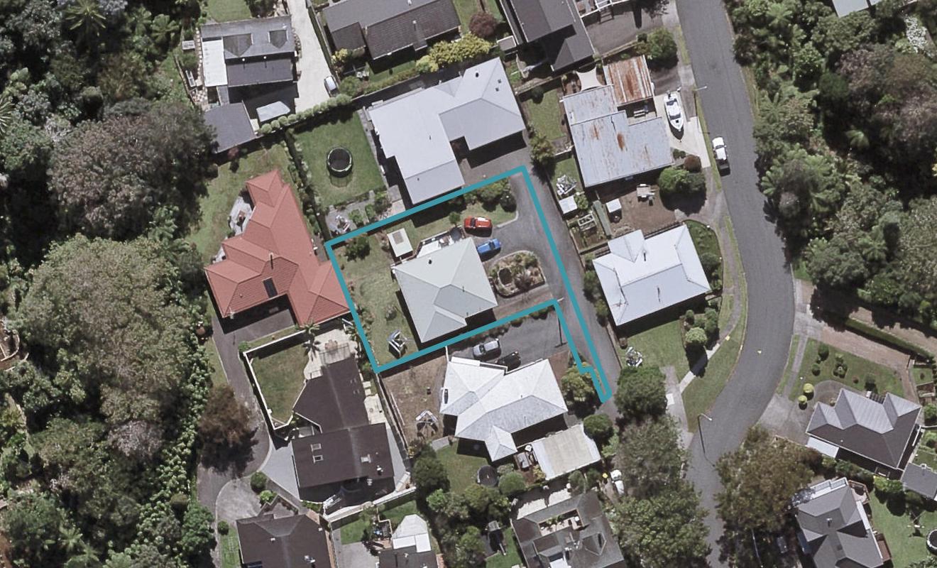 3B Leatham Avenue, Strandon, New Plymouth - Carousel 1