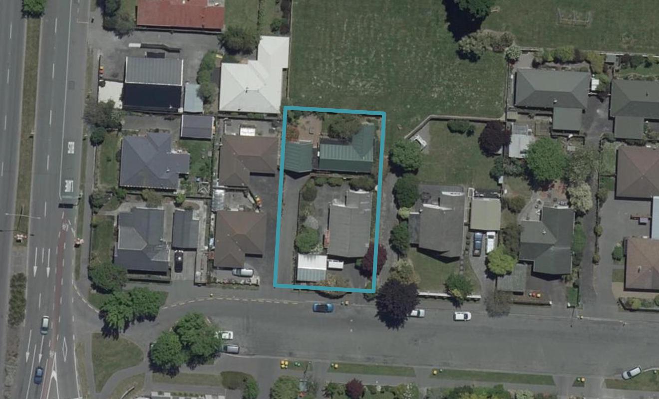 2/5 Winters Road, Redwood, Christchurch - Carousel 1