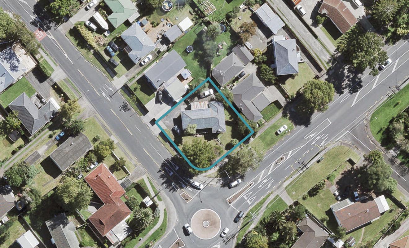 165 Henderson Valley Road, Henderson, Auckland - Carousel 1
