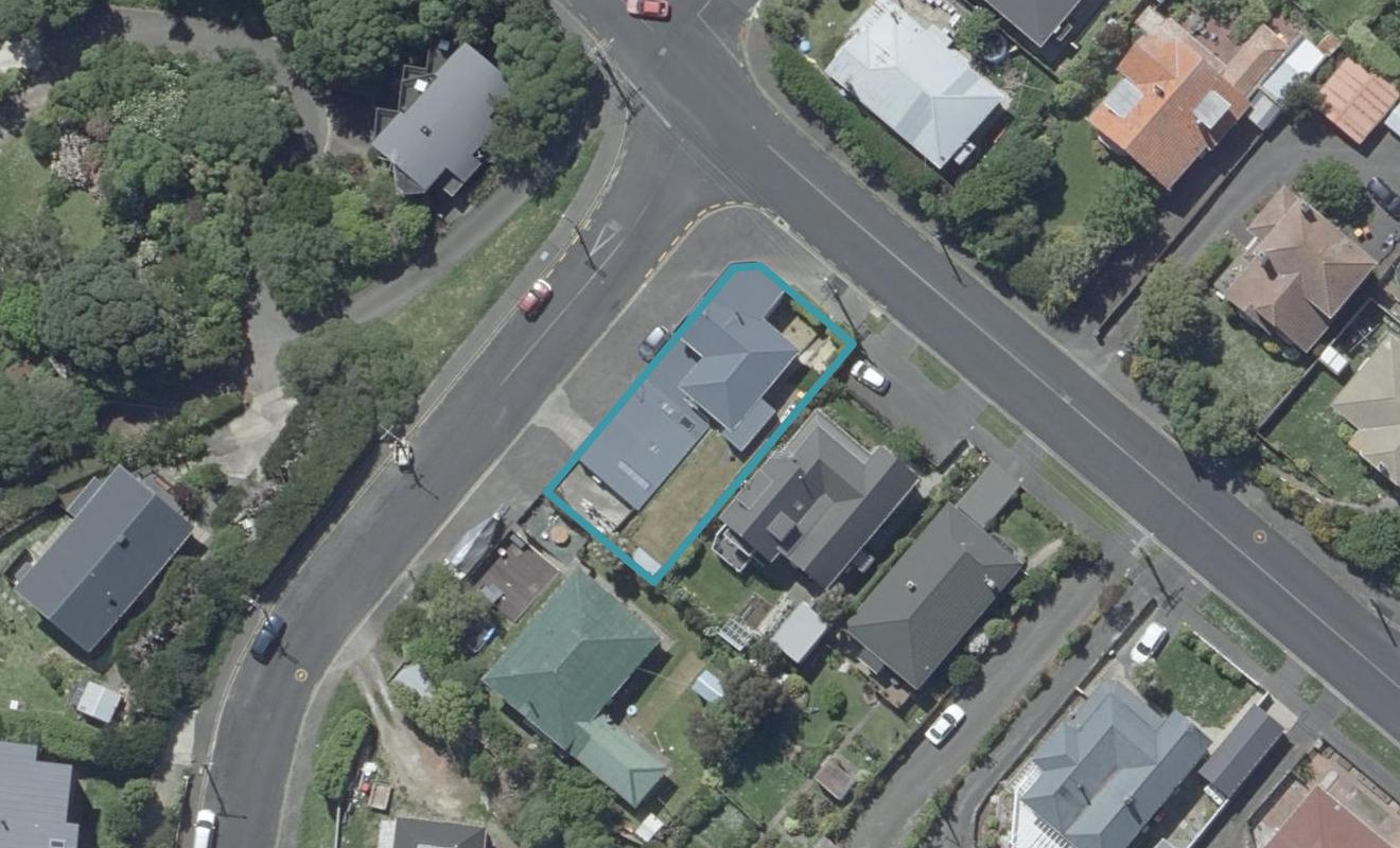 1 Minto Street, Andersons Bay, Dunedin - Carousel 1
