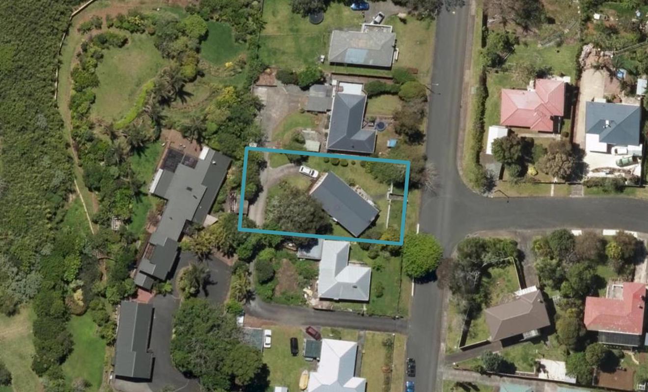 12 Mcinnes Avenue, Kamo, Whangarei - Carousel 1