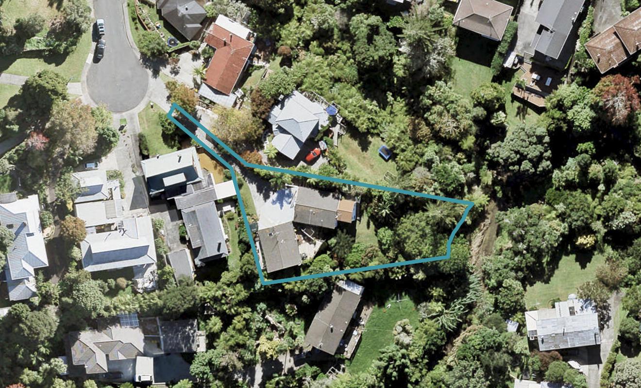 2/6 Bronwyn Place, Torbay, Auckland - Carousel 1