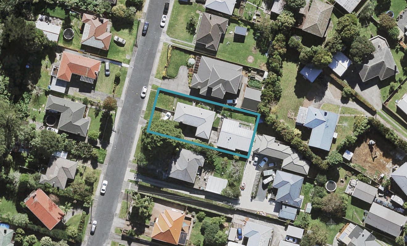 27A Glen Marine Parade, Glendene, Auckland - Carousel 1