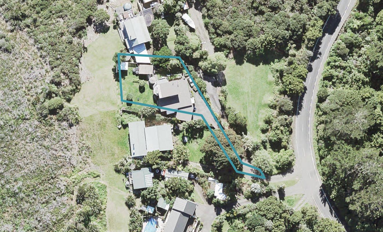 33 Cornwallis Road, Cornwallis, Auckland - Carousel 1