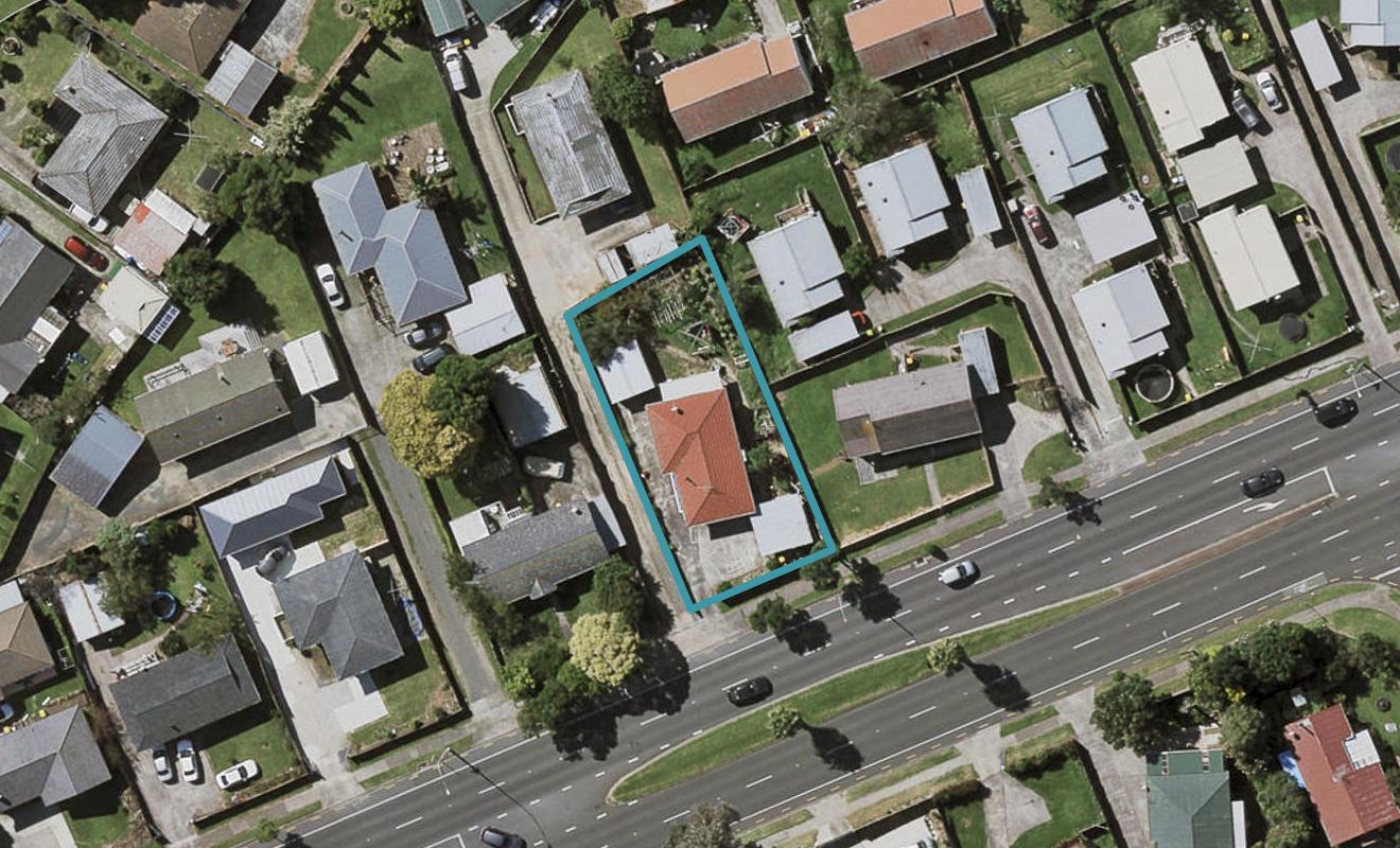60 Te Irirangi Drive, Clover Park, Auckland - Carousel 1