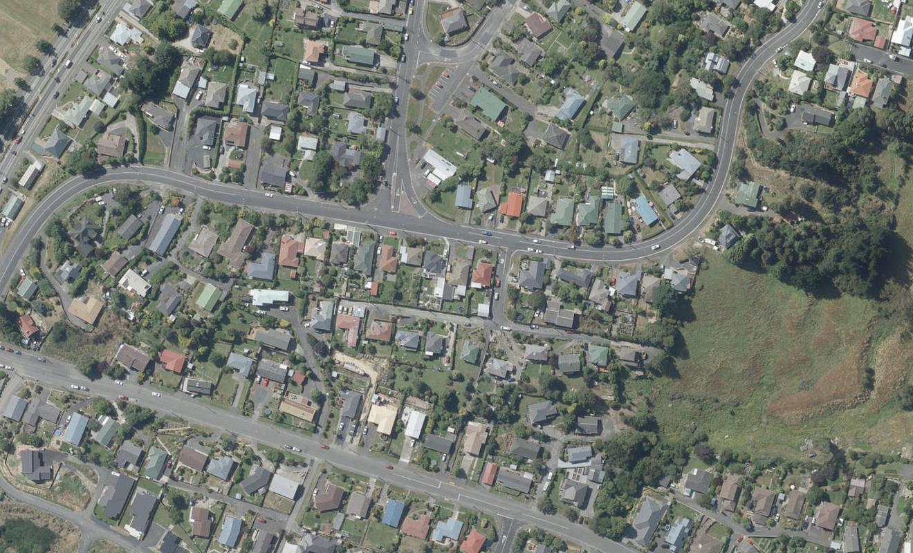 323 Kenmure Road, Kenmure, Dunedin - Carousel 1