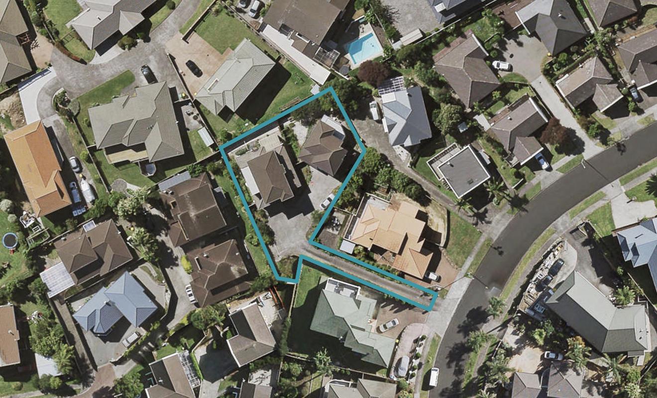 1/19 Ribbonwood Crescent, Goodwood Heights, Auckland - Carousel 1