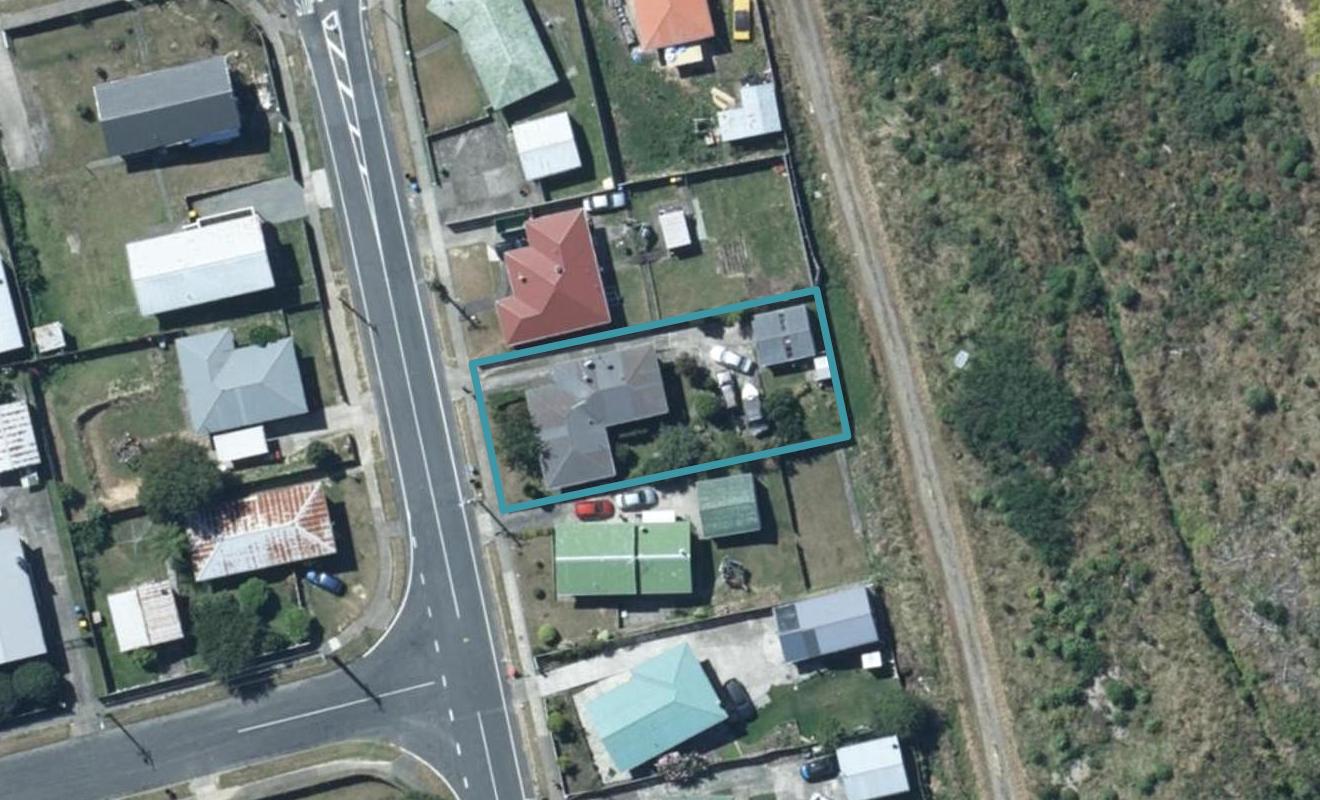 148 Driver Crescent, Cannons Creek, Porirua - Carousel 1