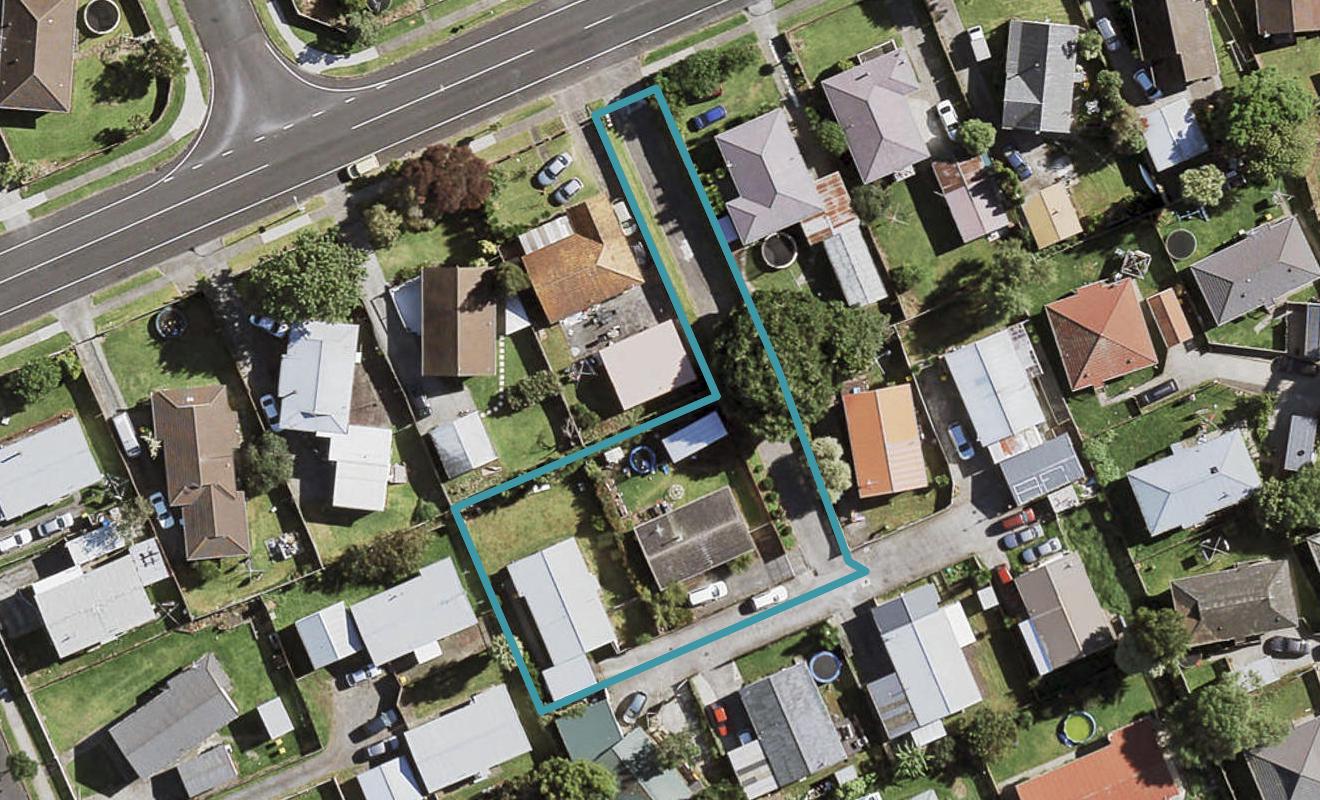1/56D Burundi Avenue, Clendon Park, Auckland - Carousel 1