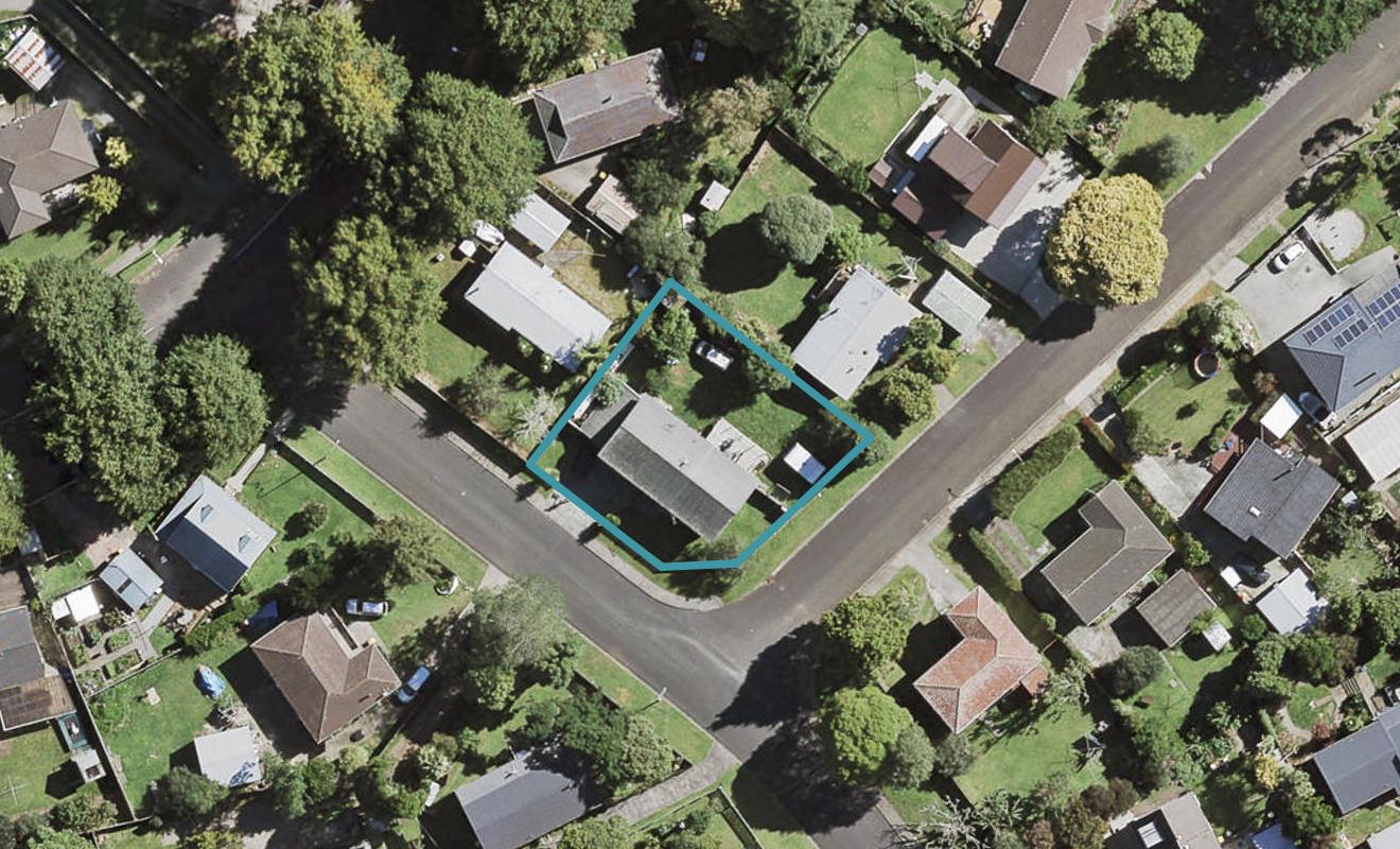 4 Balmerino Avenue, Red Hill, Papakura - Carousel 1