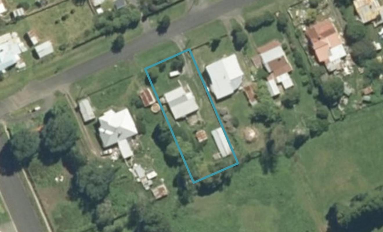 8 Bernard Street, Pukemiro - Carousel 1