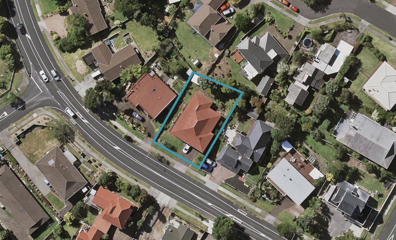 16 Goodwood Drive, Goodwood Heights, Auckland - Carousel 1