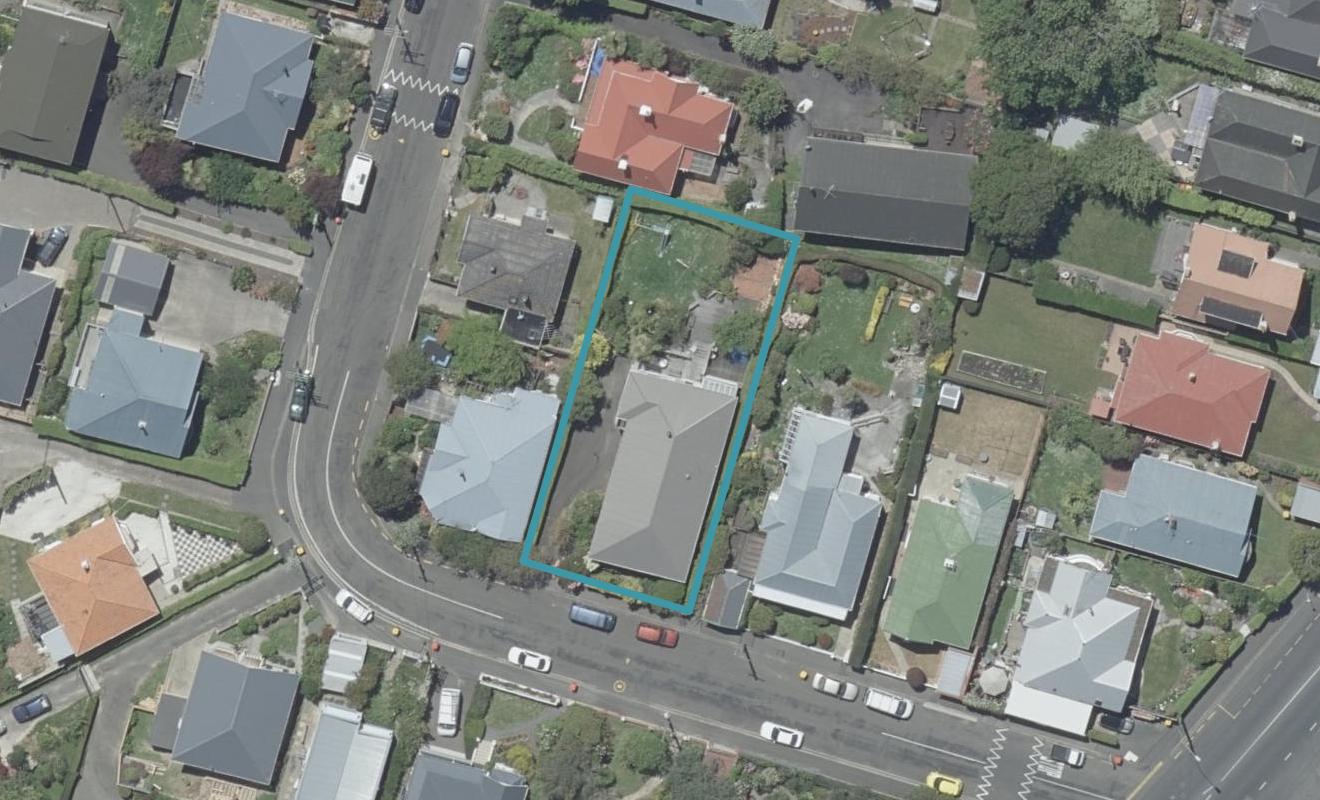 10 Mataora Road, Kenmure, Dunedin - Carousel 1