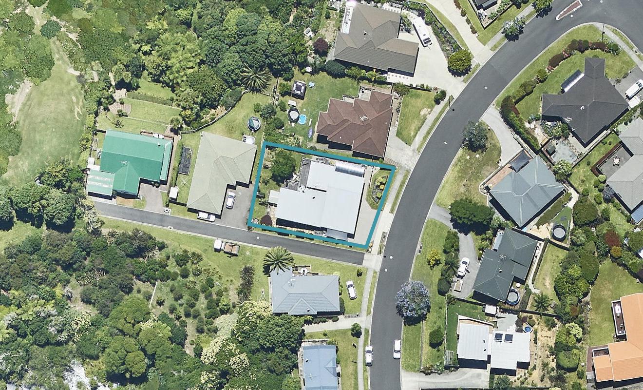 14 Eclipse Terrace, Welcome Bay, Tauranga - Carousel 1