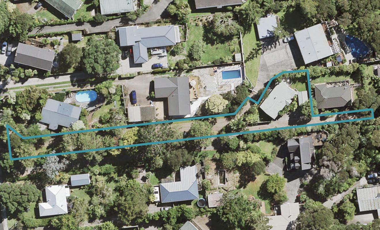 48B Konini Road, Titirangi, Auckland - Carousel 1