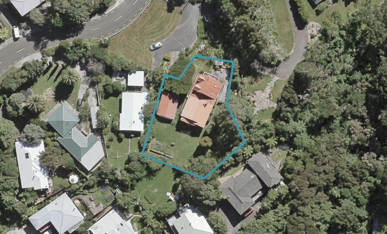 92 Park Road, Belmont, Lower Hutt - Carousel 1