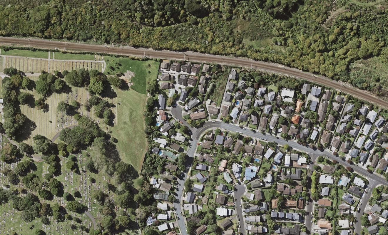 1A Tipene Place, Meadowbank, Auckland - Carousel 1