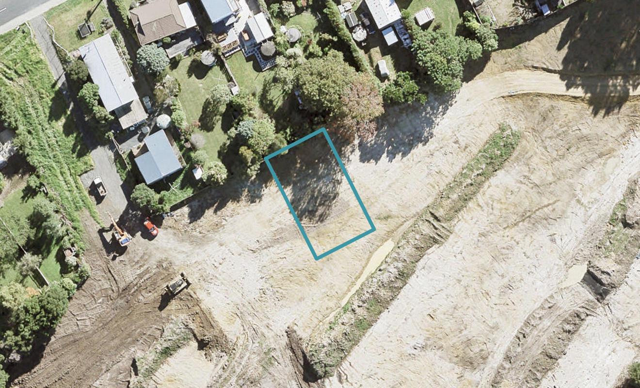 7 Pamu Wera Drive, STANMORE BAY - Carousel 1