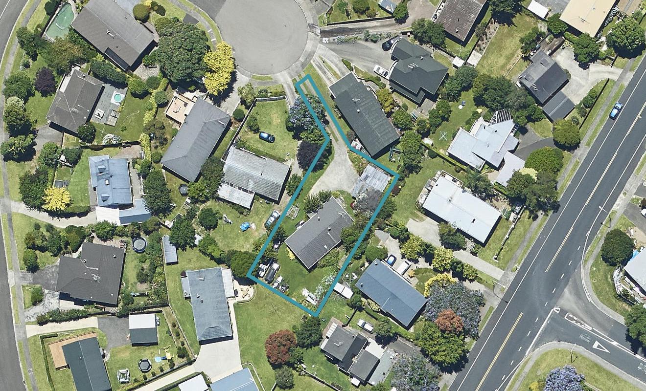 8 Ajax Place, Welcome Bay, Tauranga - Carousel 1