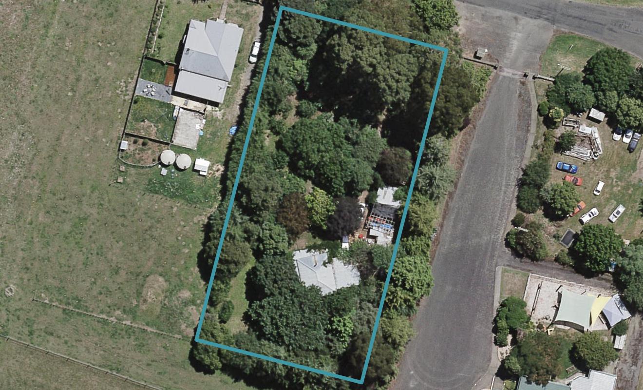 9 Owen Street, Waipawa - Carousel 1