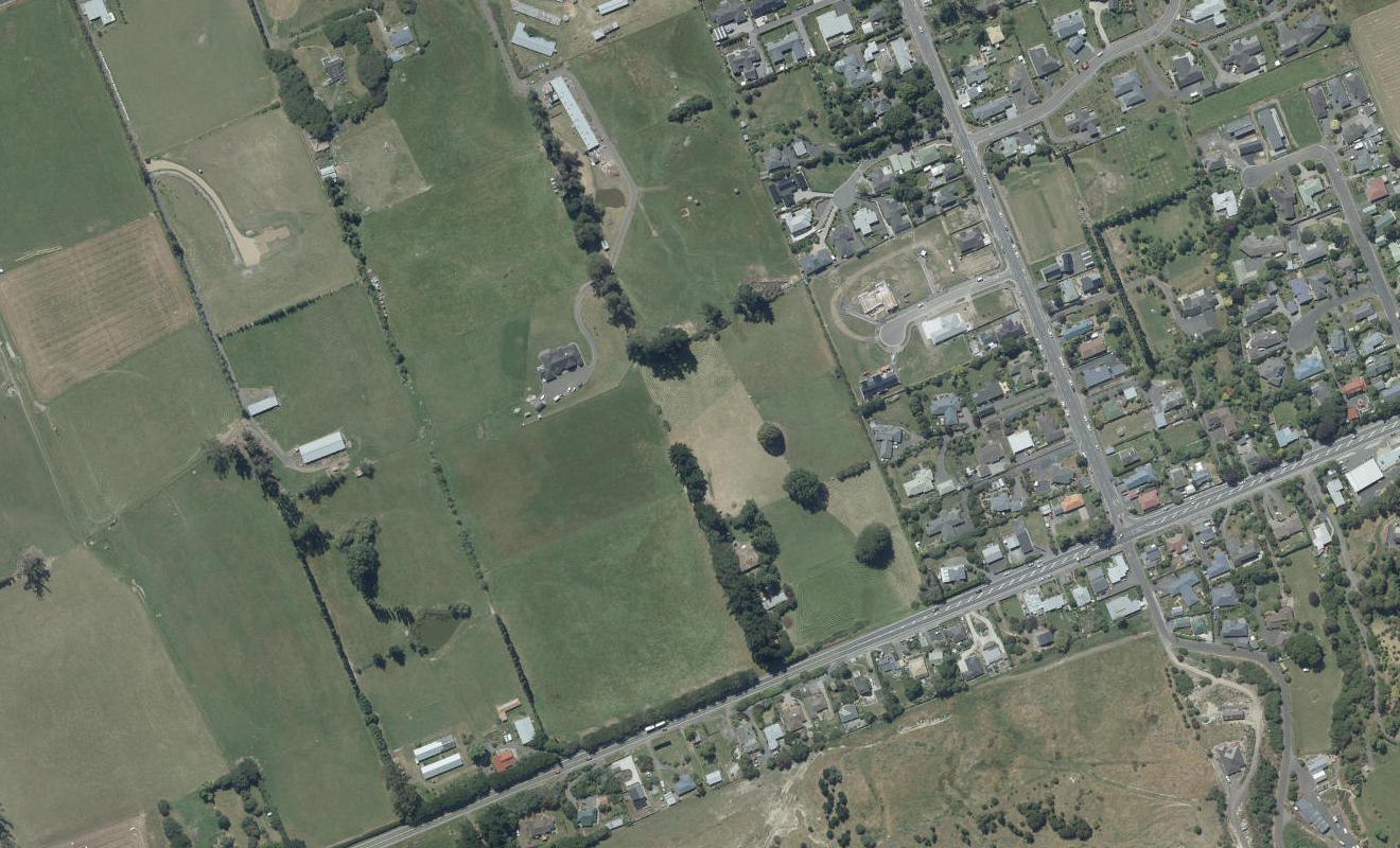 100 Main South Road, East Taieri, Mosgiel - Carousel 1
