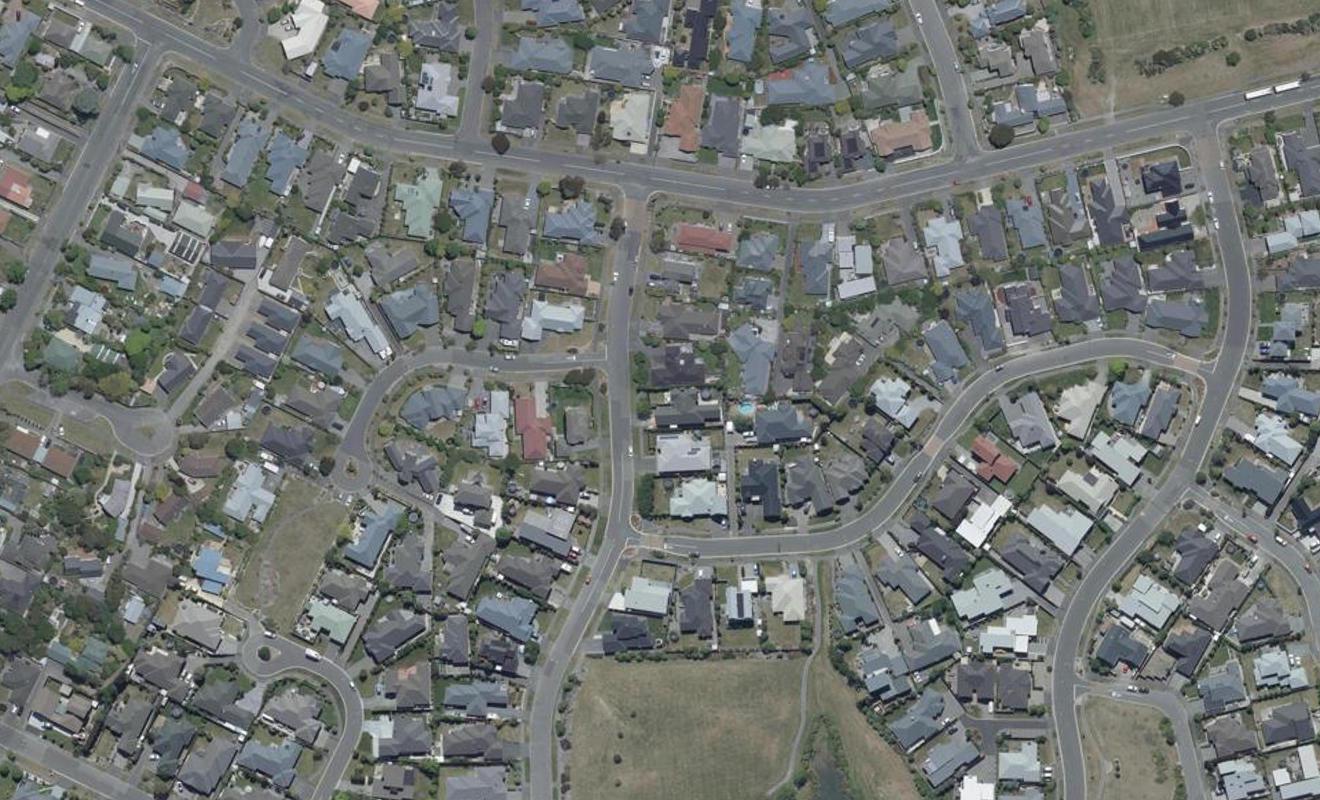 9 Bottle Lake Drive, Parklands, Christchurch - Carousel 1
