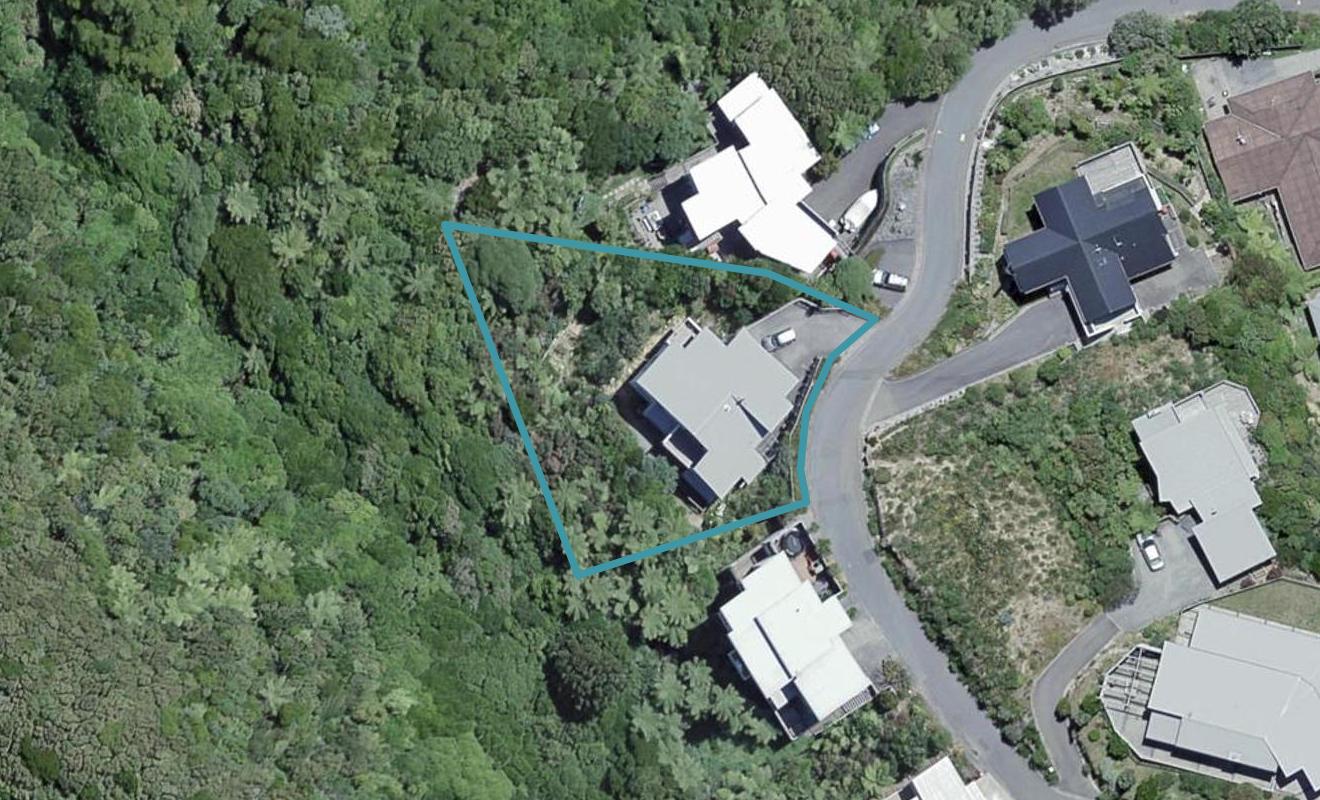 6 Mewburn Rise, Karori, Wellington - Carousel 1