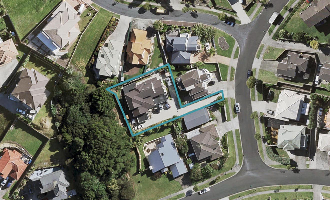 4 Chieftain Rise, Goodwood Heights, Auckland - Carousel 1