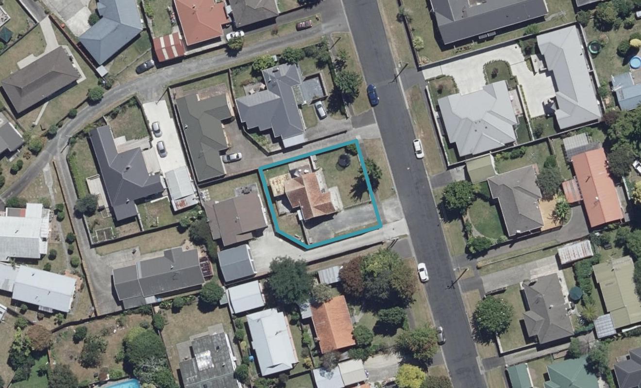 25 Hobson Street, Maeroa, Hamilton - Carousel 1