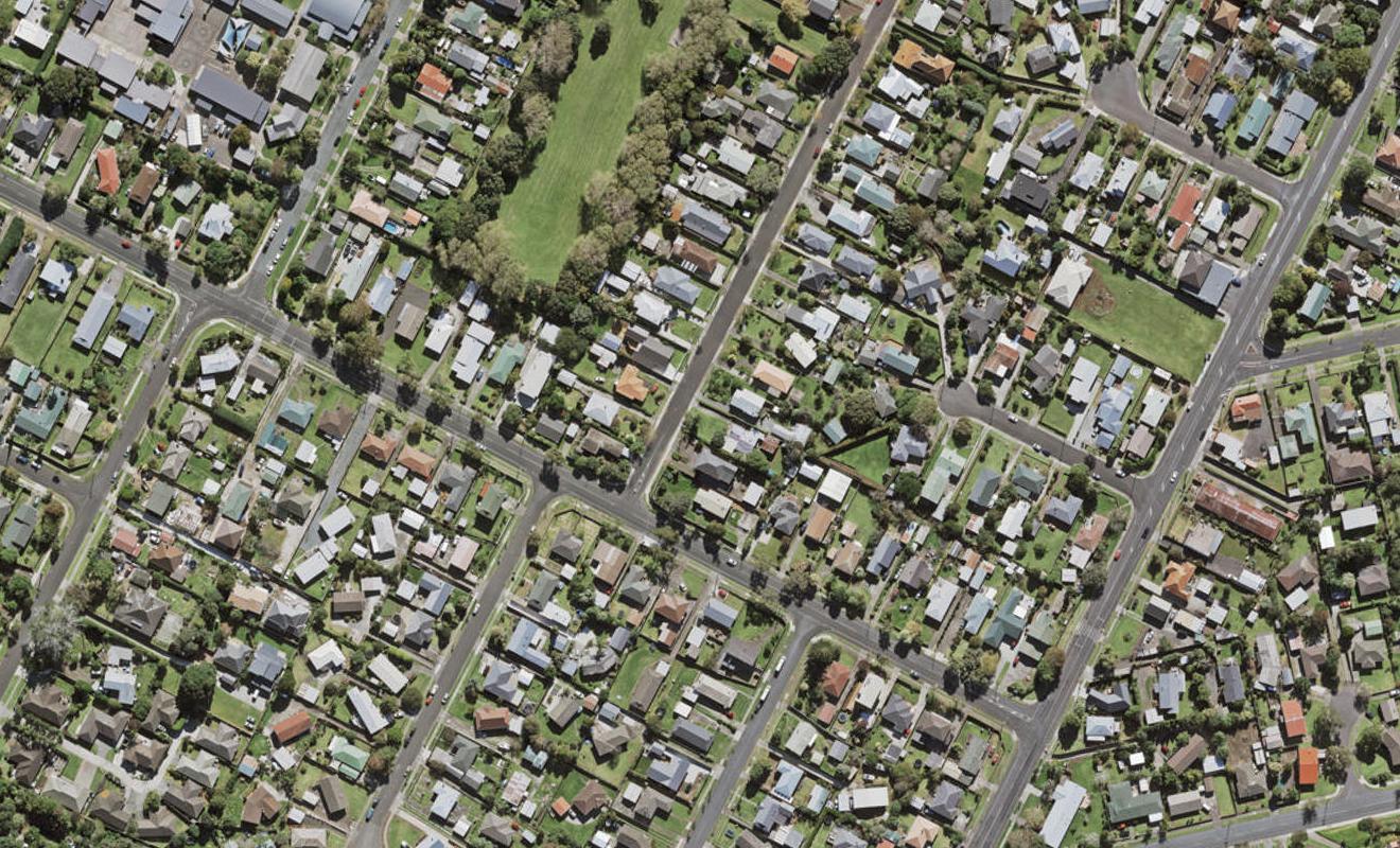 40 Sullivan Avenue, Mangere Bridge, Auckland - Carousel 1