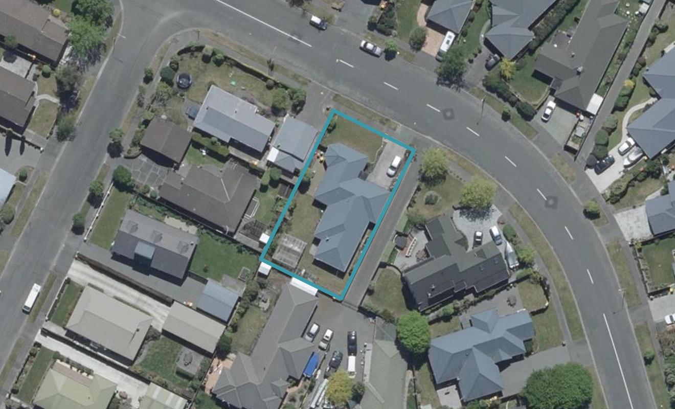 10 Broadhaven Avenue, Parklands, Christchurch - Carousel 1