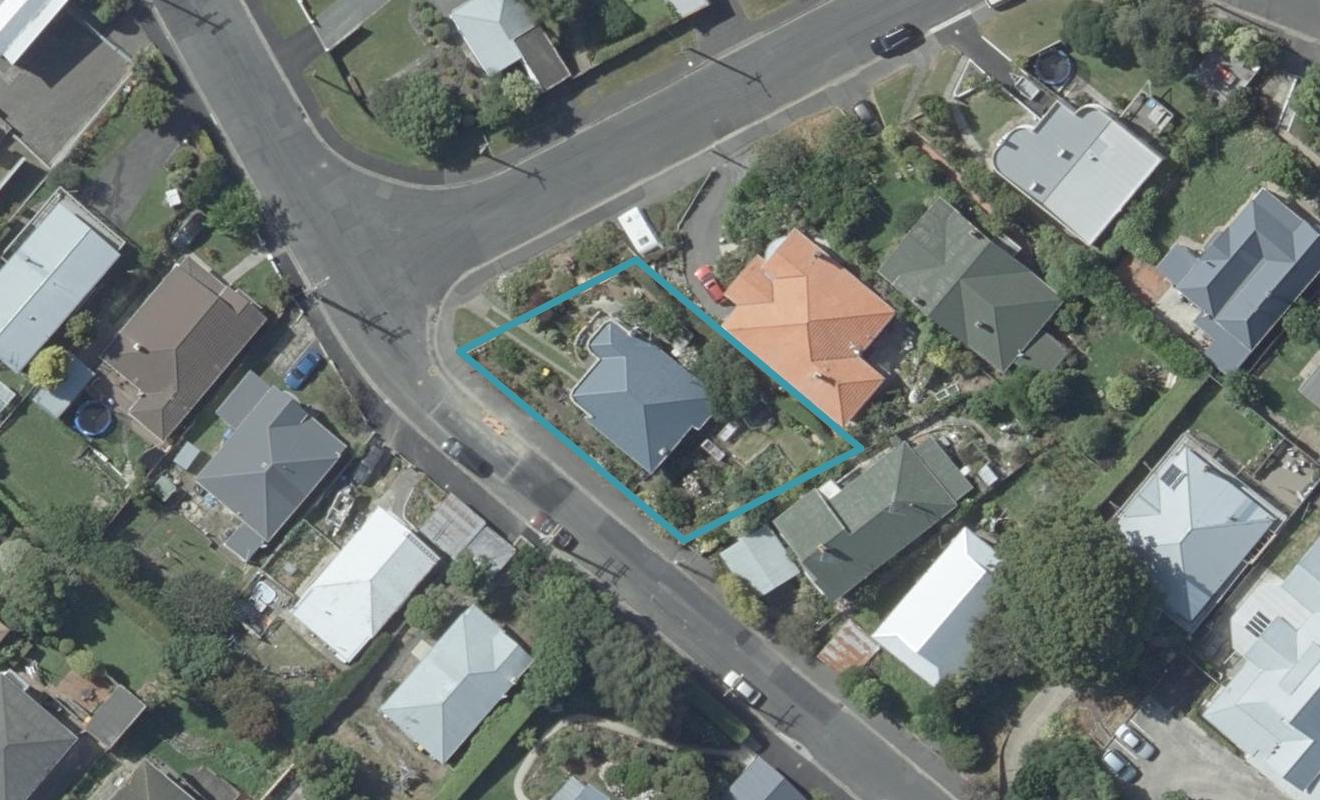 2 Sunbury Street, Andersons Bay, Dunedin - Carousel 1