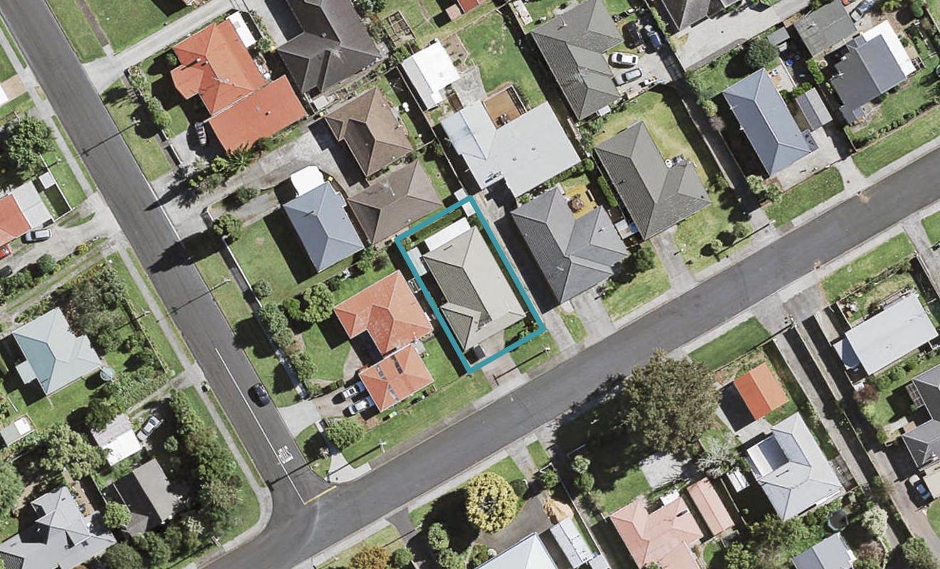 2/34 King Edward Avenue, Papakura, Auckland - Carousel 1