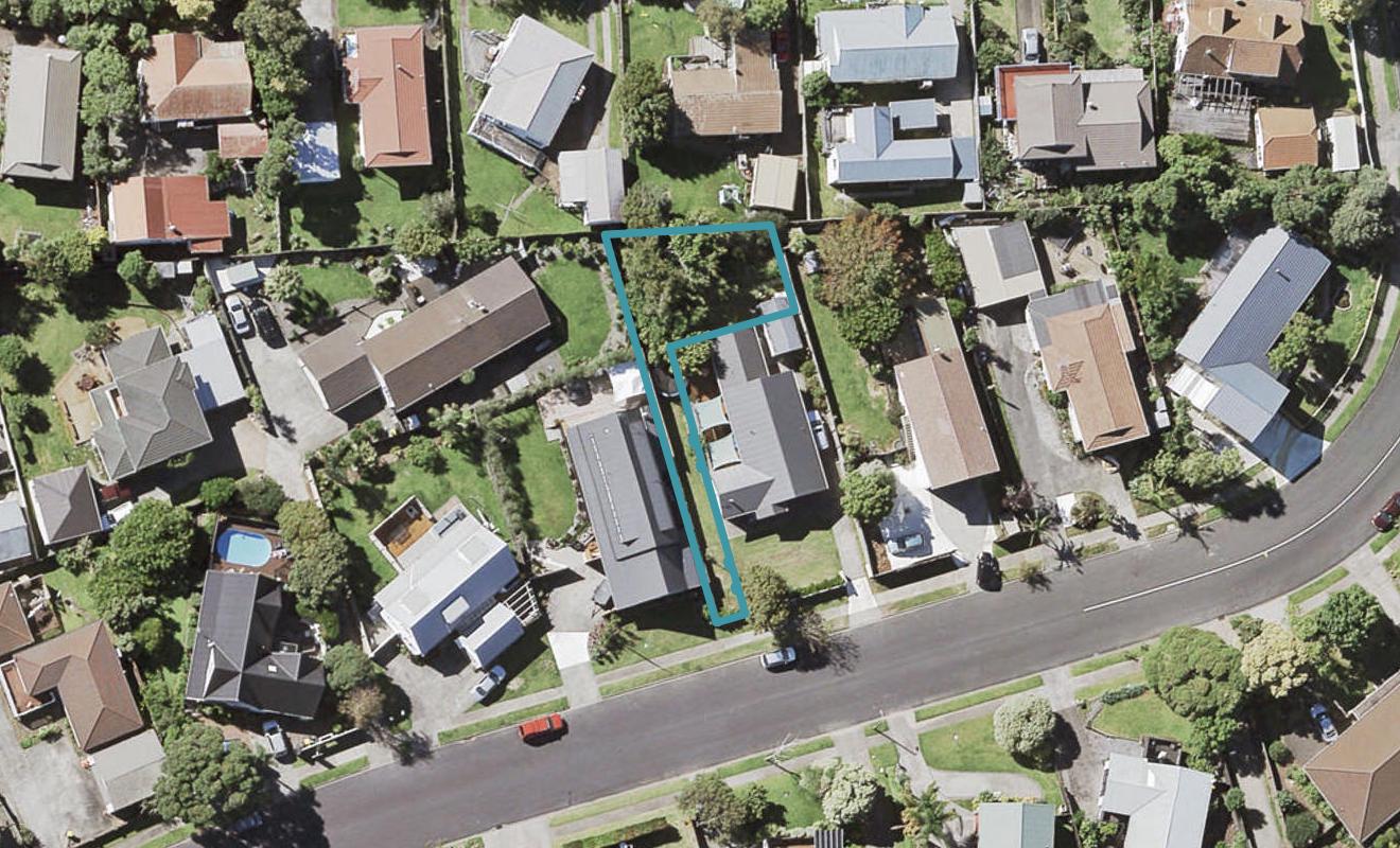 9D Marendellas Drive, Bucklands Beach, Auckland - Carousel 1