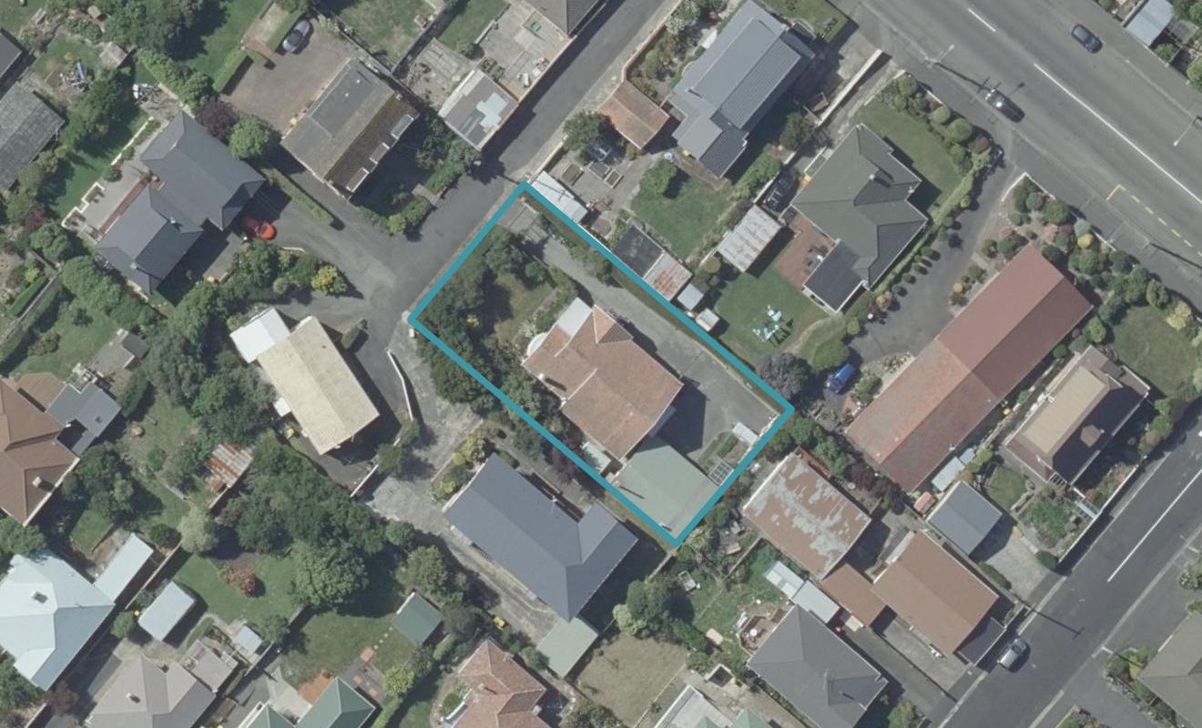 4 Meuse Lane, Andersons Bay, Dunedin - Carousel 1