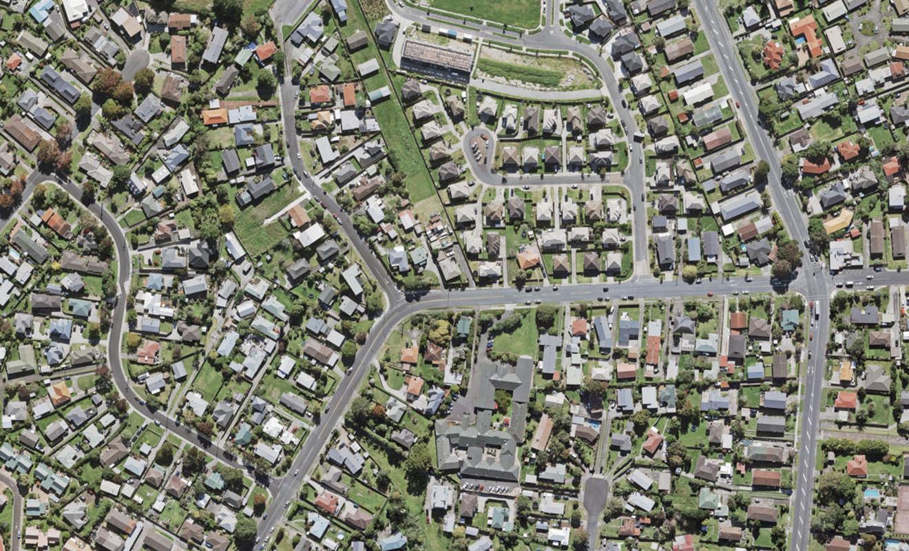 78 Mcleod Road, Te Atatu South, Auckland - Carousel 1