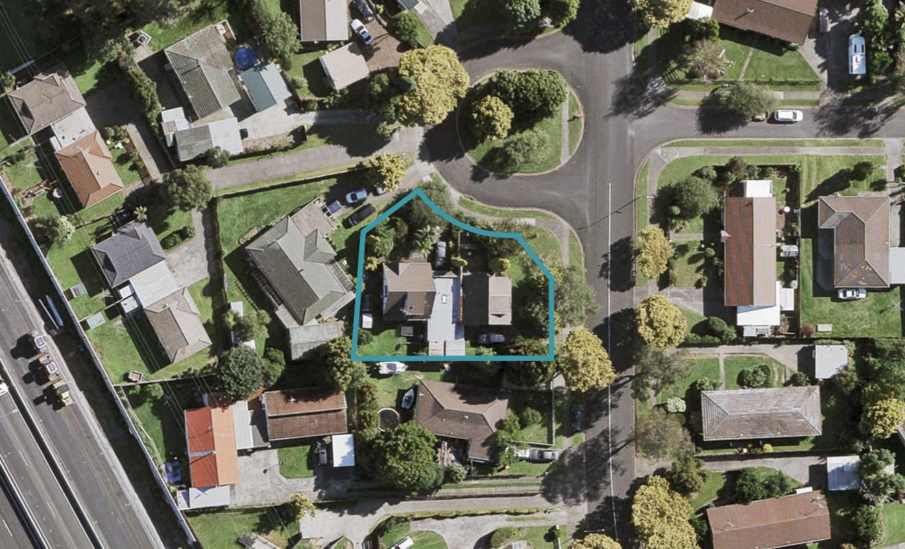 1/23 Kindergarten Drive, Conifer Grove, Takanini - Carousel 1