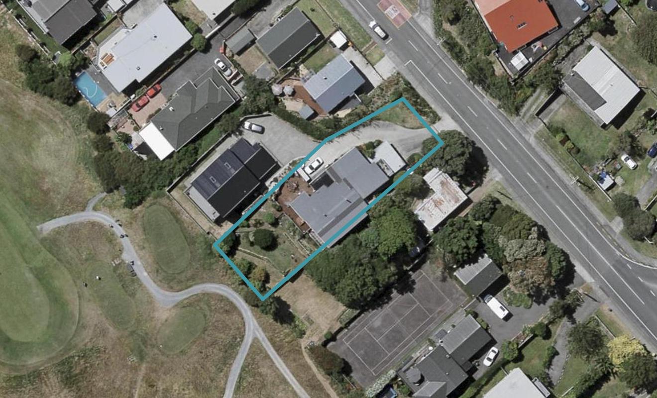 58B Martin Road, Paraparaumu Beach, Paraparaumu - Carousel 1